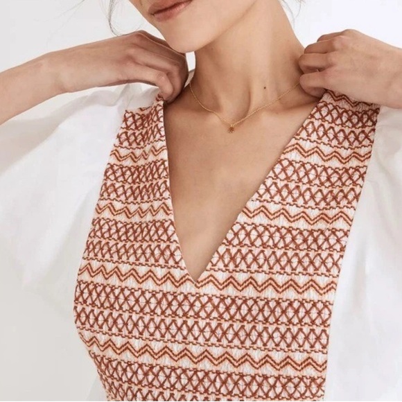 Madewell White Embroidered Smocked Dress Size Medium - Picture 2 of 6